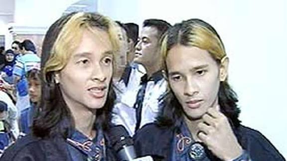 redirebel tweet media