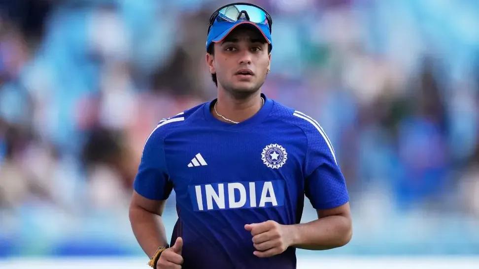 🚨EMOTIONAL STATEMENT BY ABHISHEK SHARMA 🚨

"When I was not doing well, the team had more belief in me than myself, From coaches to teammates, everyone supported me and made me feel like a family, it made me emotional."