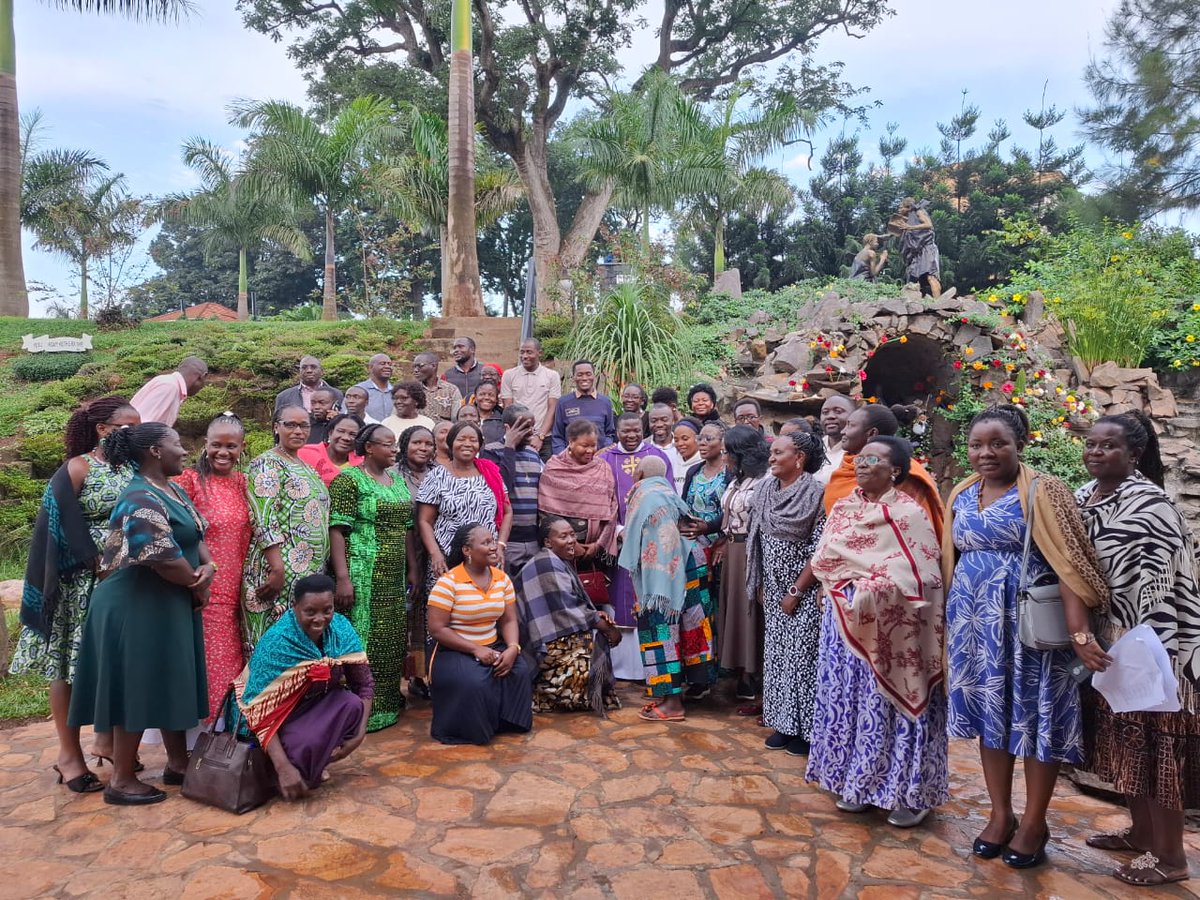 Hoima Diocese External Residents' Association tweet media