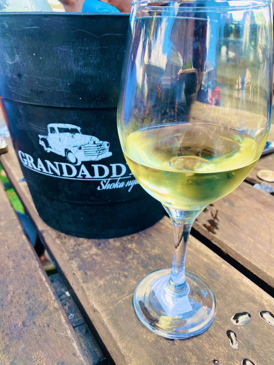 Fe-mail👸🏽 tweet media