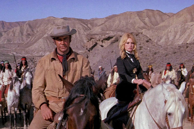 J'ai regardé hier soir Shalako, sans doute ce que Brigitte Bardot a tourné de pire dans ce qu'il y de plus mauvais dans sa filmographie. Ce western Britanico-Espagnol complètement foireux, bâti sur une histoire à dormir debout se regarde pourtant jusqu'au bout parce que les