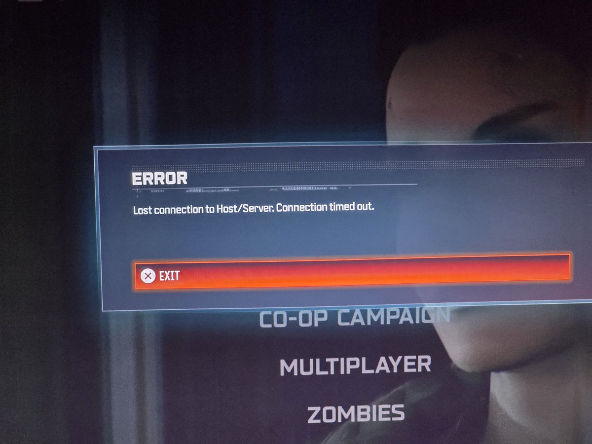 RoyalStateTV's tweet photo. @Tdawgcdl @CallofDuty @Treyarch @ColtHavok This is what I have to deal with, dropped from almost crim down to gold because constant lost connections to host and losing 200 sr + 2 hour suspensions as result.. then when it's not me it's a random in my team that's disconnecting.. https://t.co/zJQAZP7Irs