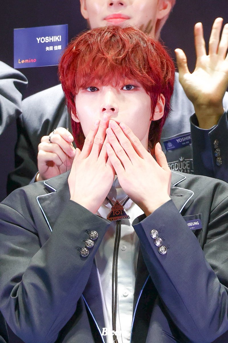 𝐁𝐥𝐨𝐨𝐦 tweet media