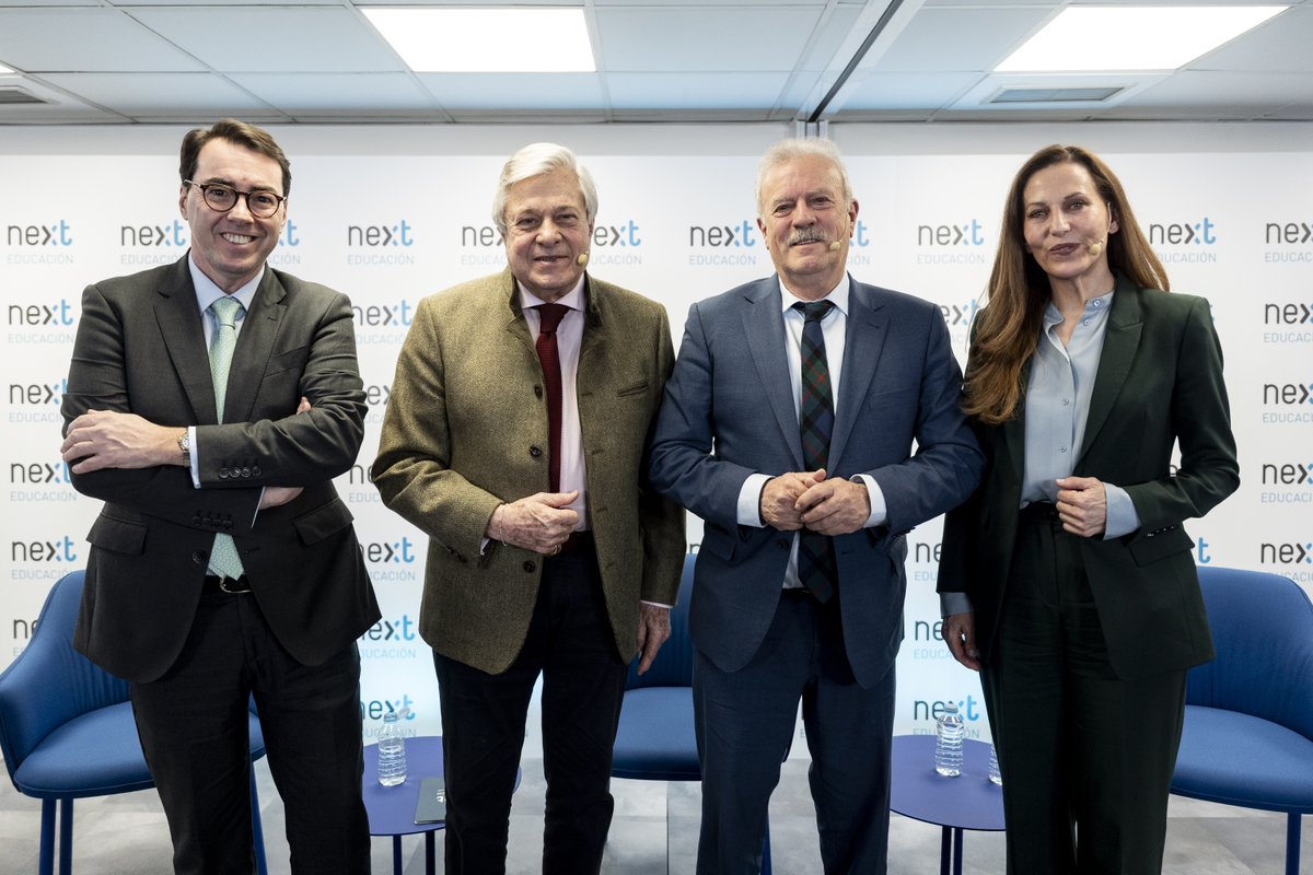 Next Educación tweet media