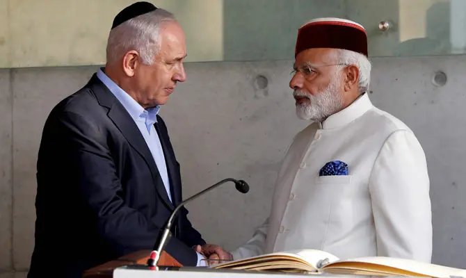 SarjidAkhtar's tweet image. Indian PM @narendramodi  and Government can choose Foreign Policy, but the people of India always stand with humanity - 

INDIA STANDS WITH PALESTINE 🇮🇳🇵🇸

#Palestine #IndiastandswithPalestine #ModiWithTerrorists #PalestineZindabad