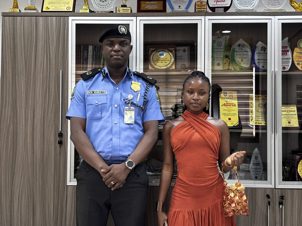 lily♌️ tweet media