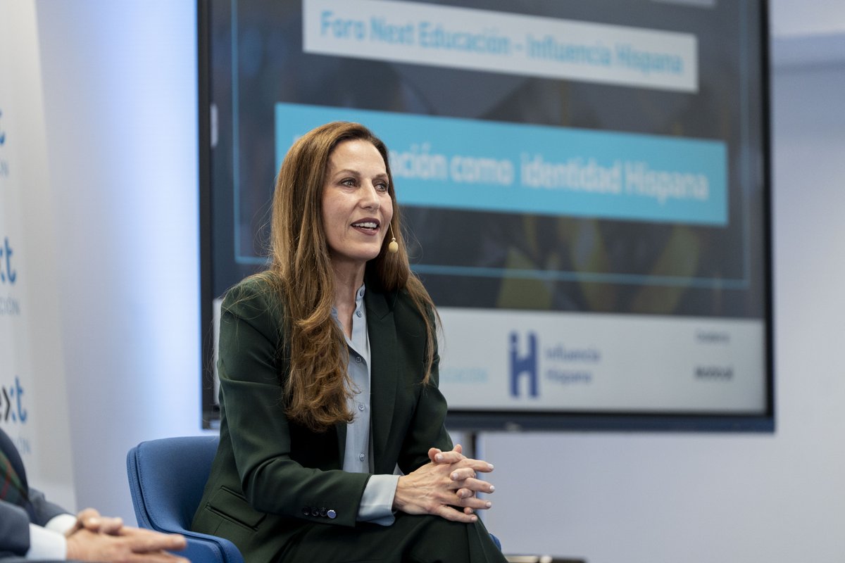 Next Educación tweet media