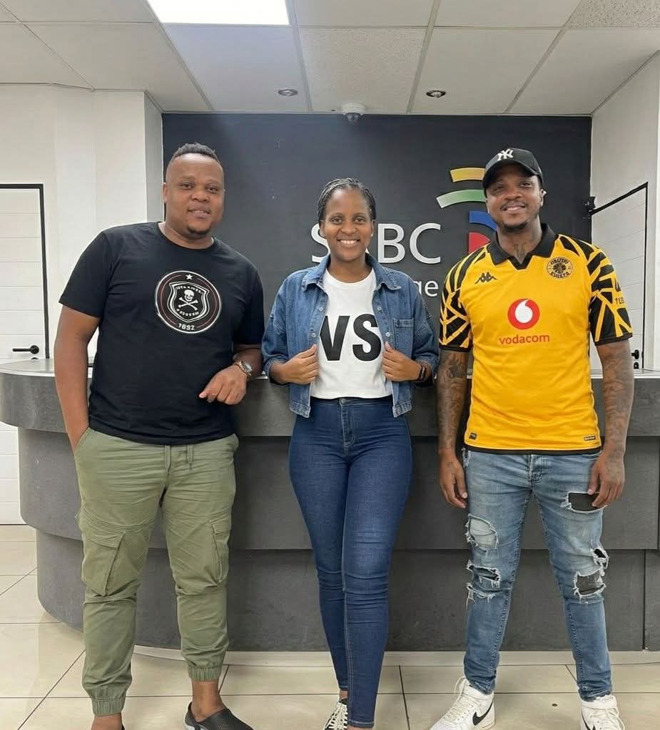 ligwalagwalaFM's tweet photo. SIYAHAMBA Manje Drive...Sekuyobonakala khona,Fortune or Senzo https://t.co/Uy2BsGqfUT utsi KUBO.
π₯ #SIYAHAMBA MANJE DRIVE
π
#MON-FRI
π 15h00:17h30
πΊ channel 807
π² Stream on: https://t.co/yuvSoJyMBV
#TheBlueLightsTeam
#SowetoDerby #ChiefsvsPirates https://t.co/jp18Yw2OKK