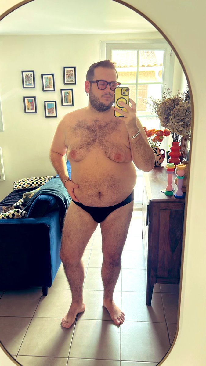 Remydou95's tweet photo. BIG BOY❤️🔥❤️🔥🫠🧸
@TheFrenchBears @bears100k @FrenchChaser
#gaybears #Bears #FrenchBears #Grommr #Cub #Chub #GayCub #gainer #GayPig #BigGay #FatGuy #GayFat #FrenchCub #BigGay #GayBelly https://t.co/L551eK8rFA