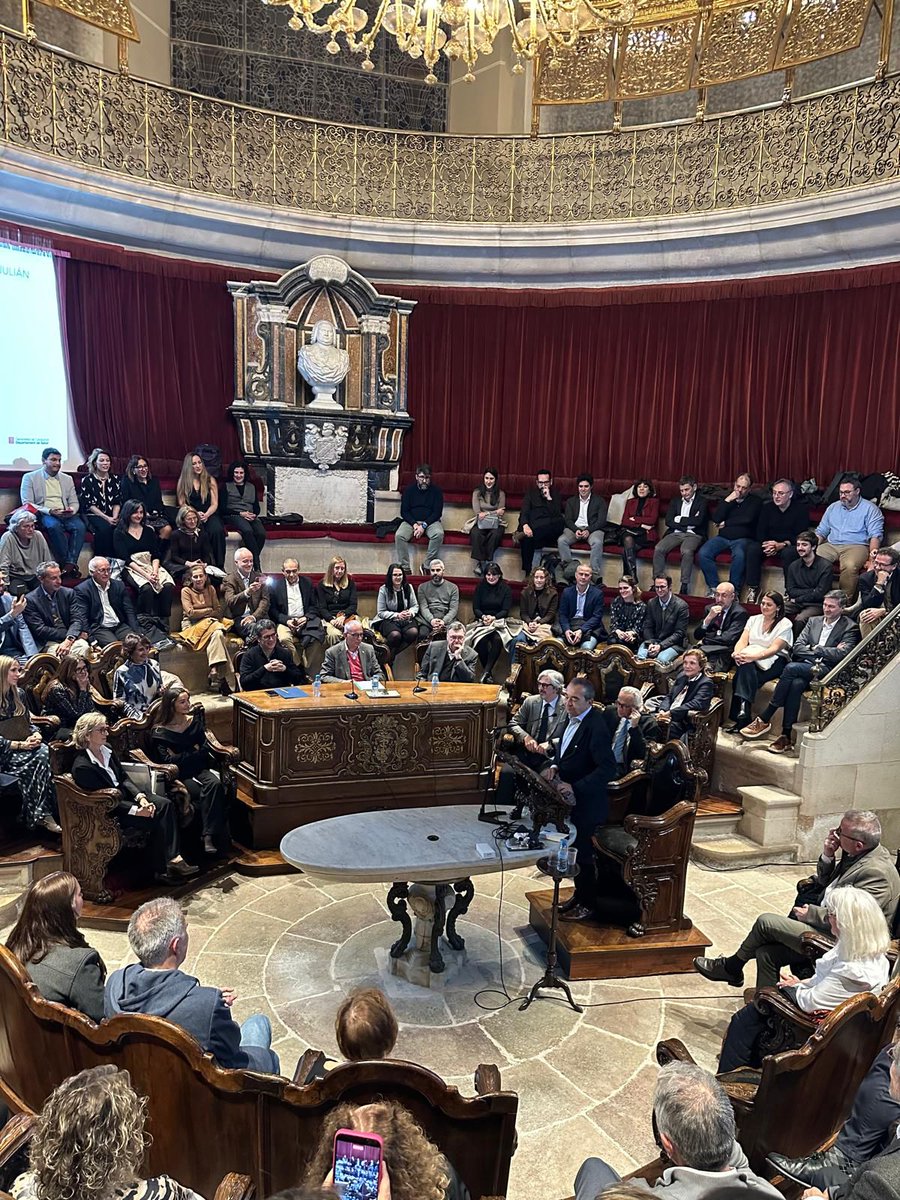 Hosp. Germans Trias tweet media