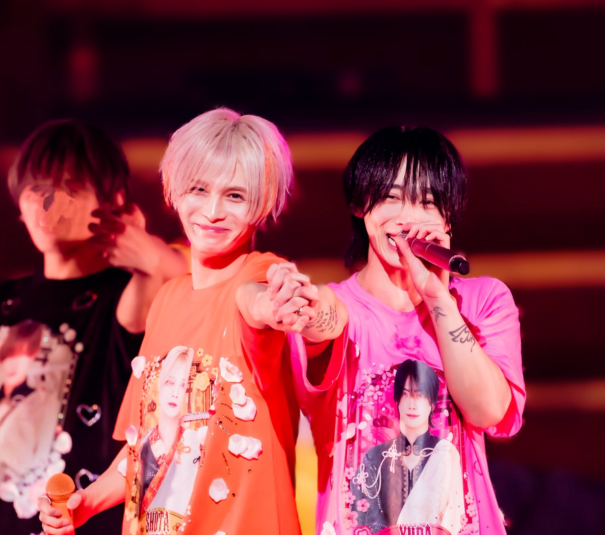 ゆら (@yurayura0427) / Posts / X