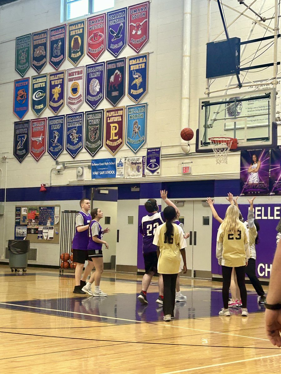 BpdOfcMoore405's tweet photo. Big win for the Chieftains earlier this week! Bellevue East Unified Basketball took down Burke and the gym was LOUD. If you’ve never been to a unified game, you’re missing out. best energy in the building, hands down. Proud of this crew and the way they represent East! https://t.co/7MtIDgW43B
