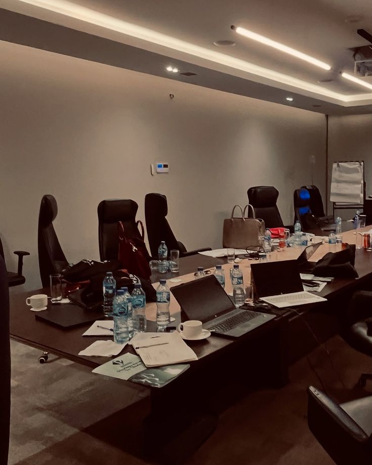 Nicholas tweet media