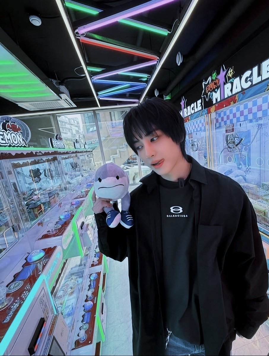 I just got hit with a tralalero tralala.