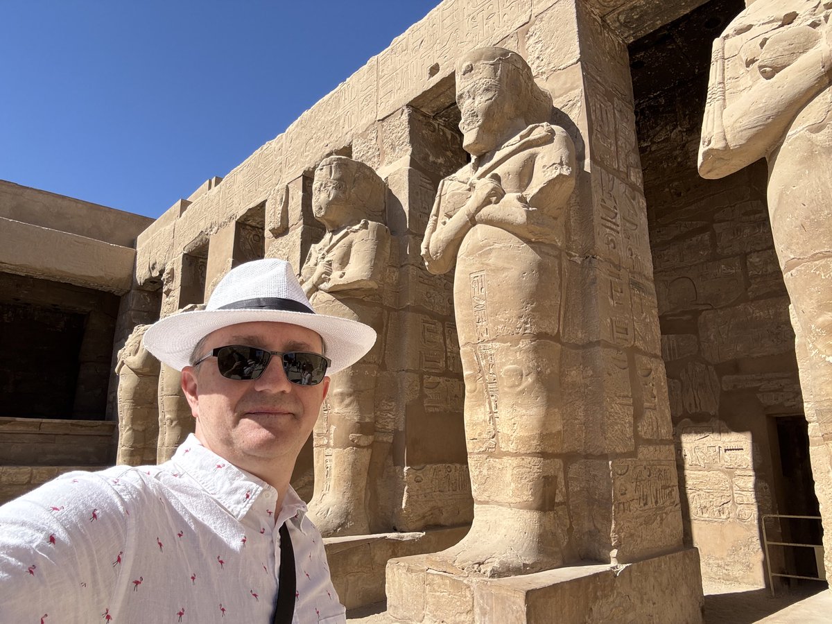 Lorand Kis tweet media