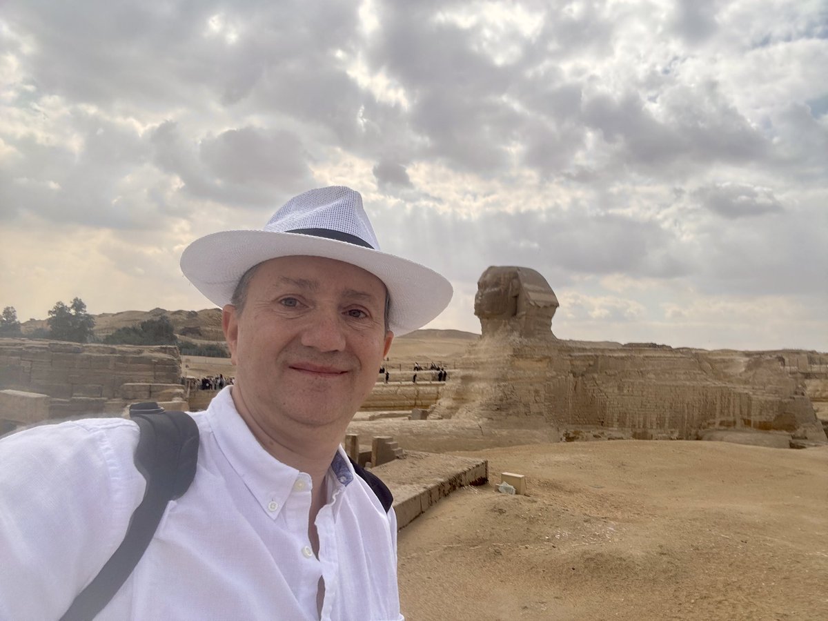 Lorand Kis tweet media