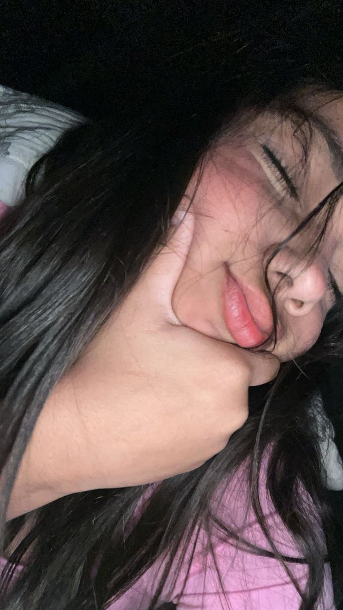 VitorVitzx55700's tweet photo. Me sigam lá no insta gente
Ig: @ amandaxwr.rib https://t.co/lXNoNlExCL