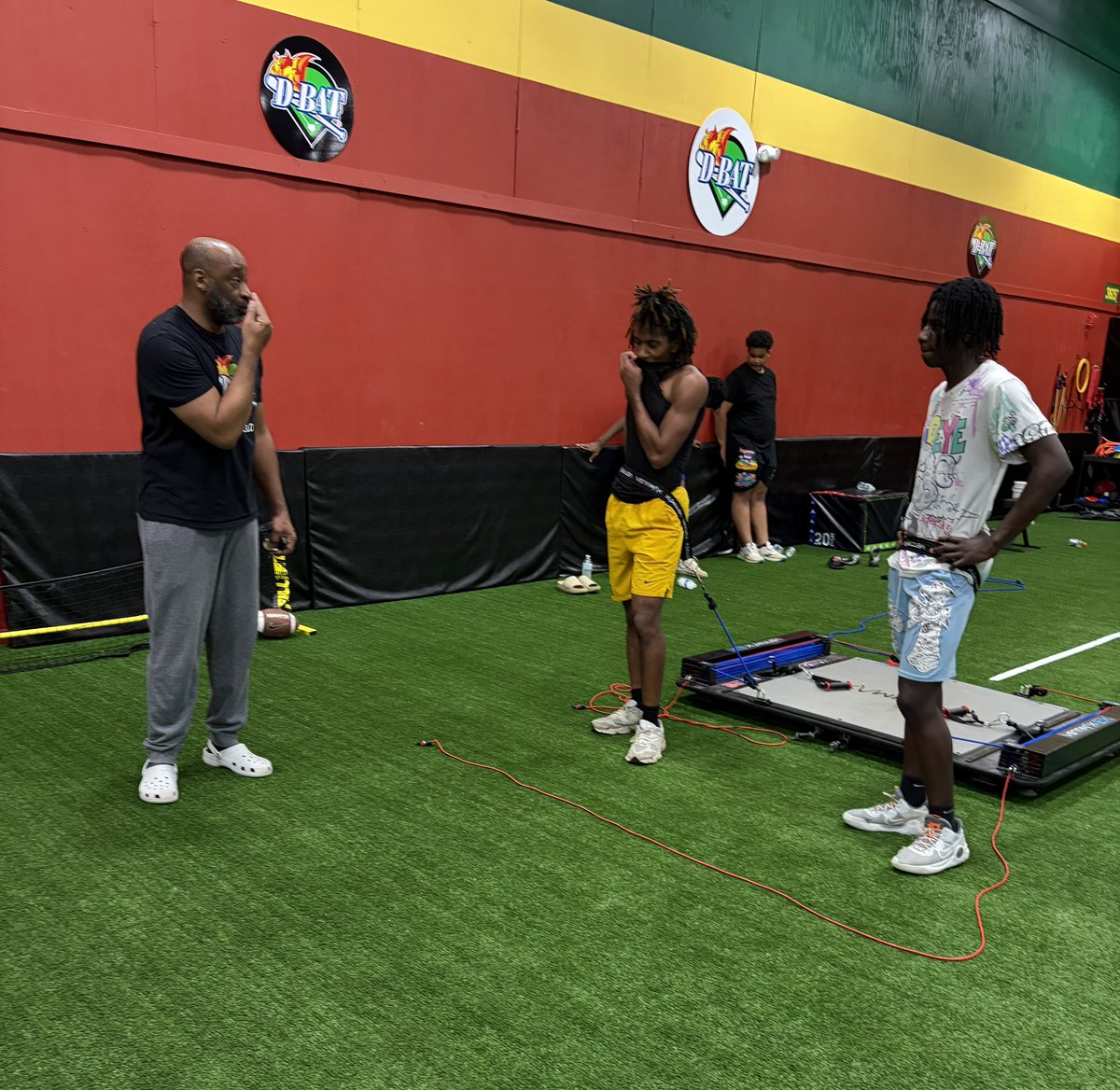 TaurseHarden's tweet photo. Same county. Different schools. Same WORK ethic.
Iron sharpens iron in Pontotoc County 💪🏾
@TrendonHarden @Keontae295368 getting better every rep.
College coaches — talent is coming out of Pontotoc, MS.
#MississippiFootball #DBProspect
@MacCorleone74 @On3 @PrepRedzoneMS https://t.co/RTUoTvxsGh