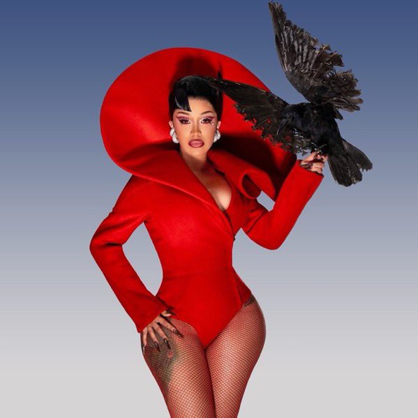 sk_gnzz's tweet photo. Based on reports from “HitsDaily”, “Am I The Drama?” has now sold over 4.6mil units which makes cardi one of the female rapper with the 2 highest selling female rap albums in the 21st century, IOP 6x platinum &amp; AITD 4.6x platinum. https://t.co/G6eMH1CYJx