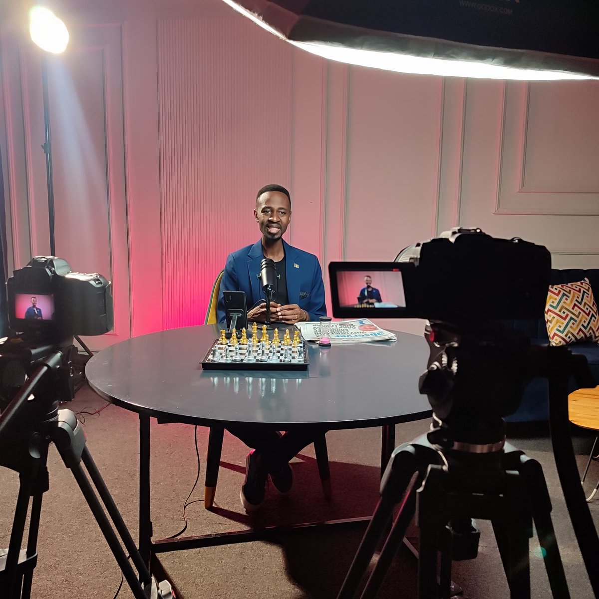 HAROLD👑 tweet media