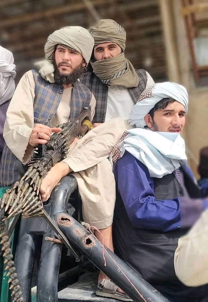 دسپین بولدک اولـس ته اطمینــــان ورکوو، 
چې دلته هیڅ ستونزه او مشـکل نسته، بېخي بېغمه اوســـئ!🌹

م وثـــ🥀ـــــيق