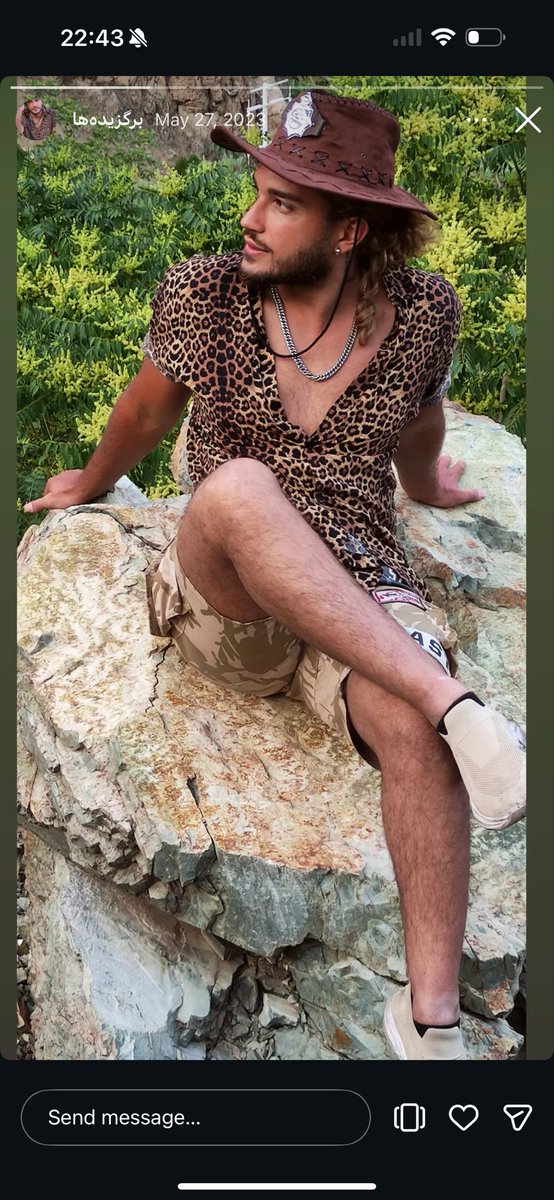 عنصرِ مطلوب tweet media