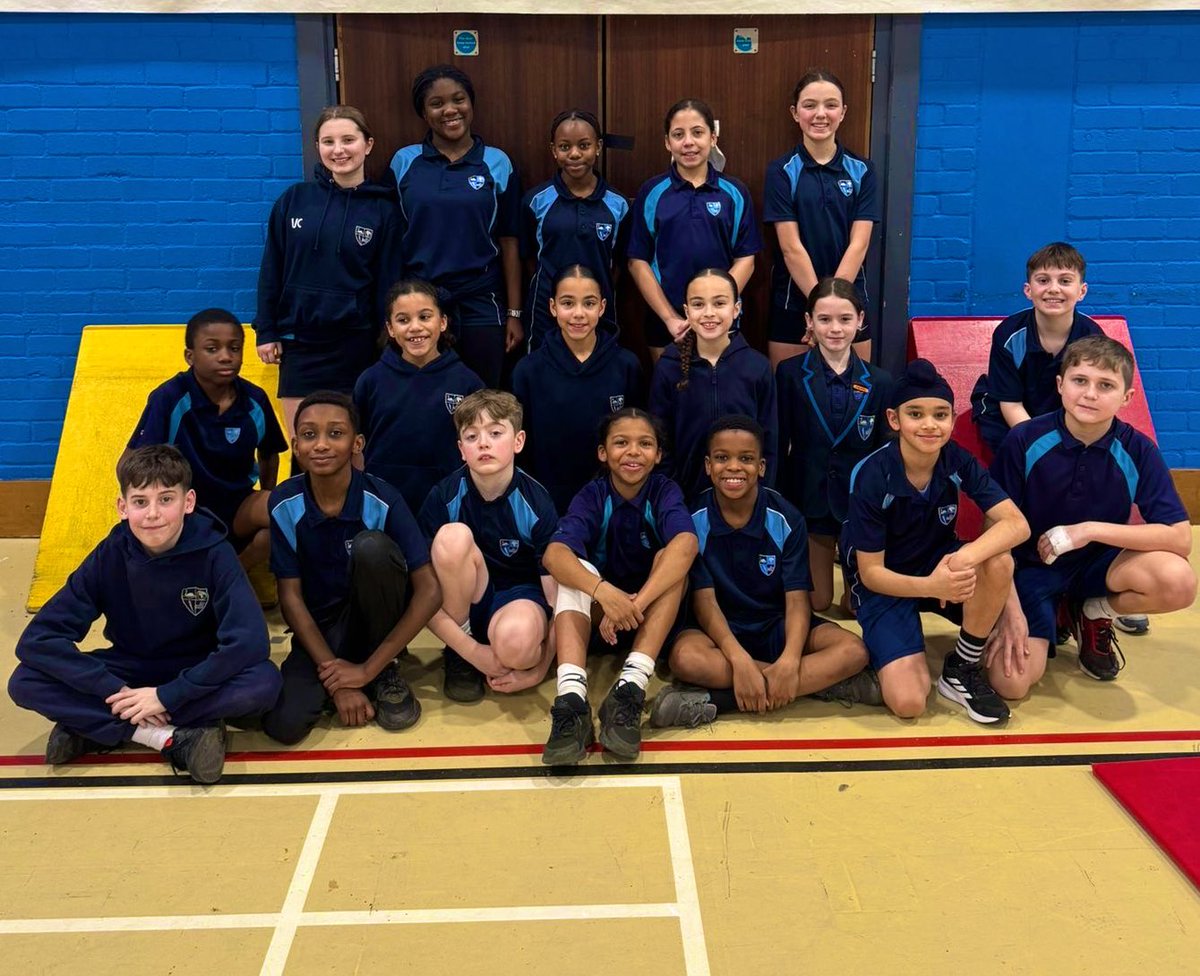 Laura Hardy tweet media