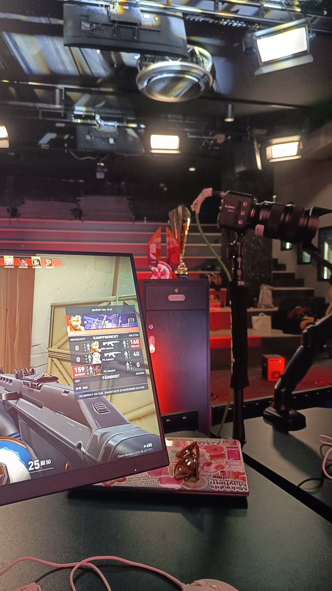 FrolleinLi tweet media