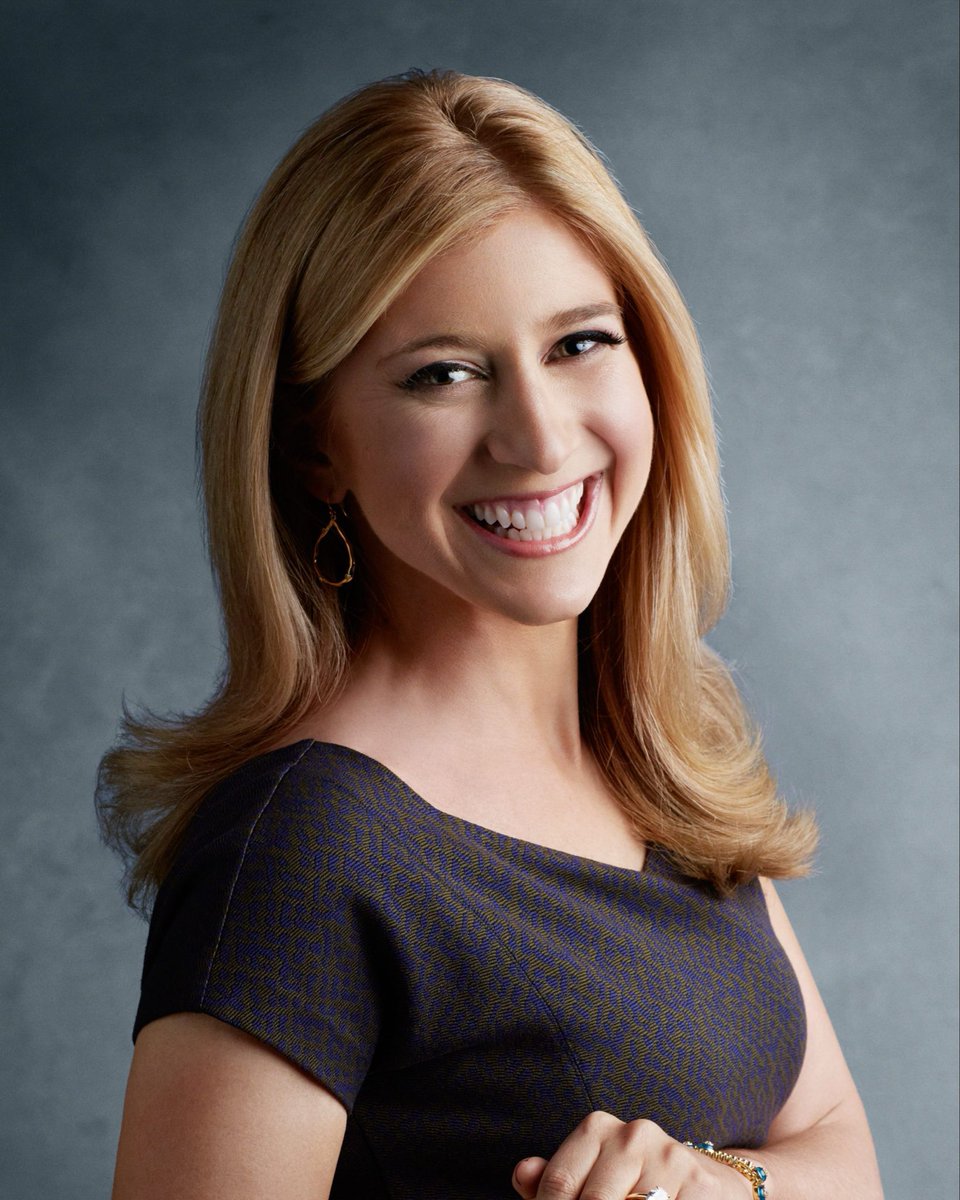 iamchanteezy's tweet image. Today’s guest co-host Sarah Eisen is another Trumpet spotting MAGA talking points #TheView