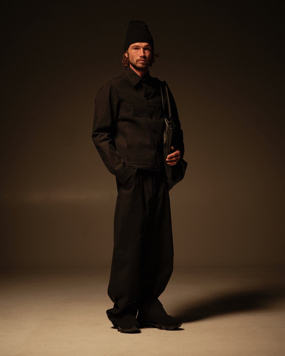 New collection for AIREI, new website launched.

Been working on this for the last 9 months and I’m really happy with what we’ve built.