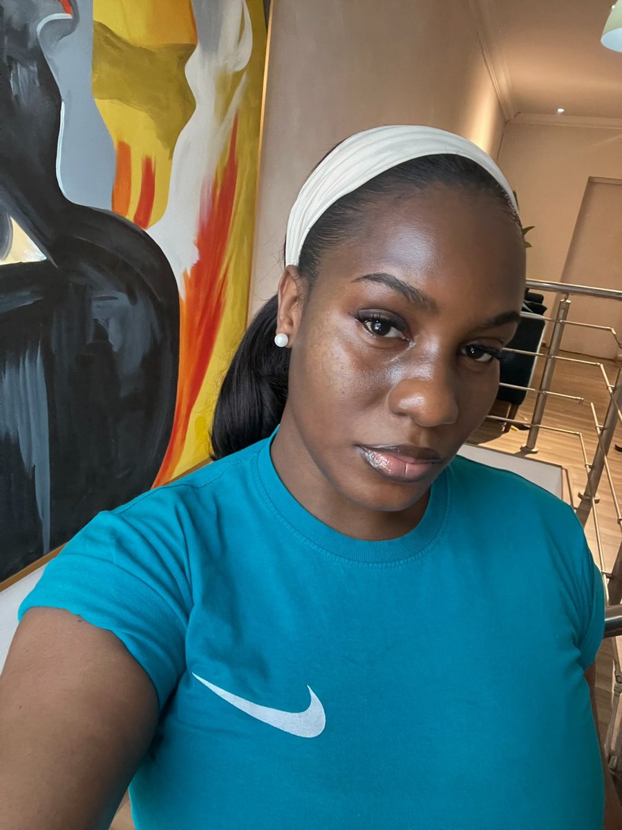 Uto umanah 👸🏾 tweet media