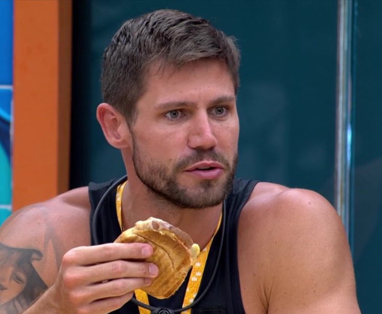 ABSOLUTE BRAZILIAN tweet media