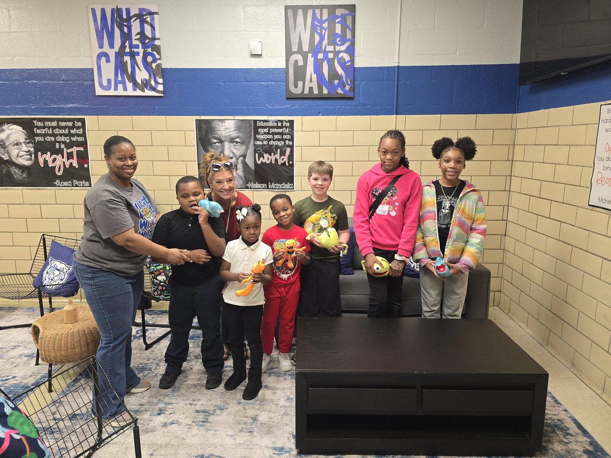 Alexander Elementary tweet media