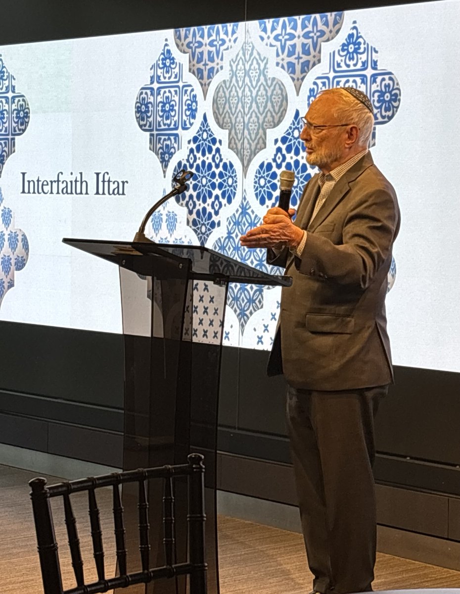 Rumi Forum tweet media