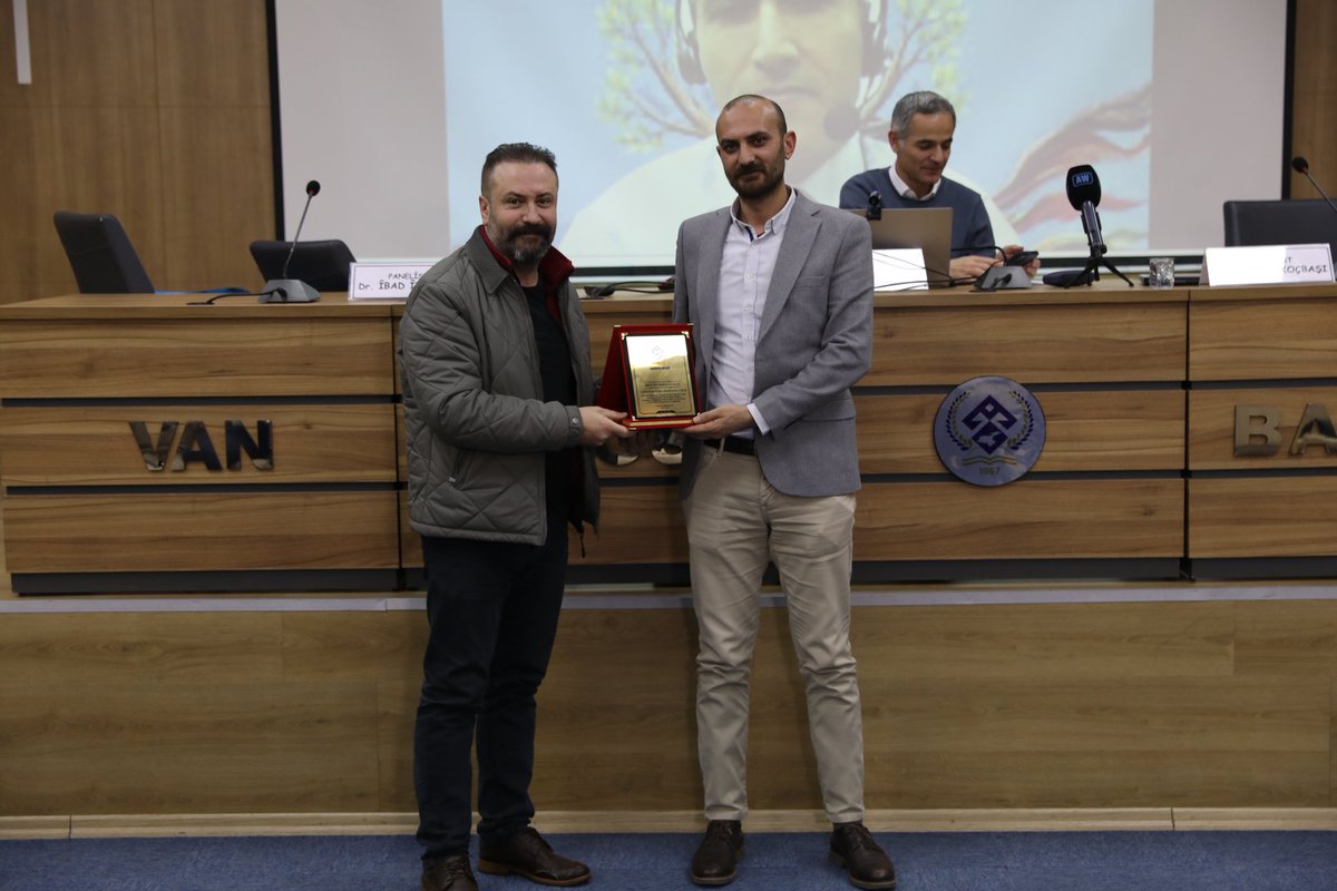 Komîsyona Zimanê Kurdî / Baroya Wanê tweet media