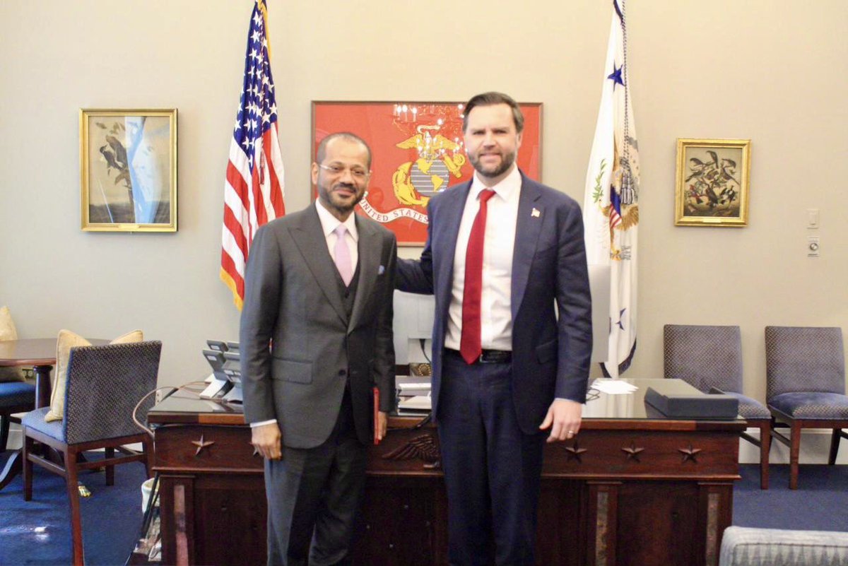 سی سی خانوم tweet media