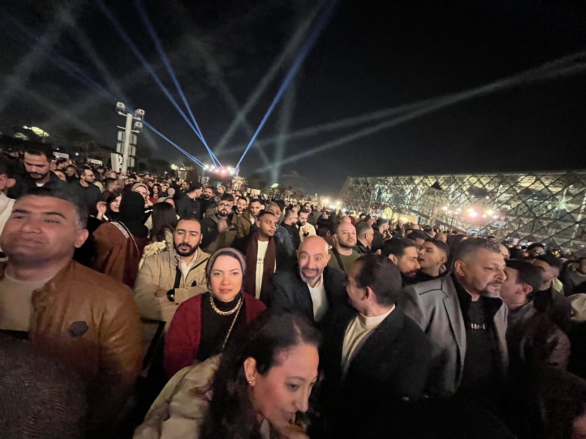 UltrasNancyAjram 🇪🇬 tweet media