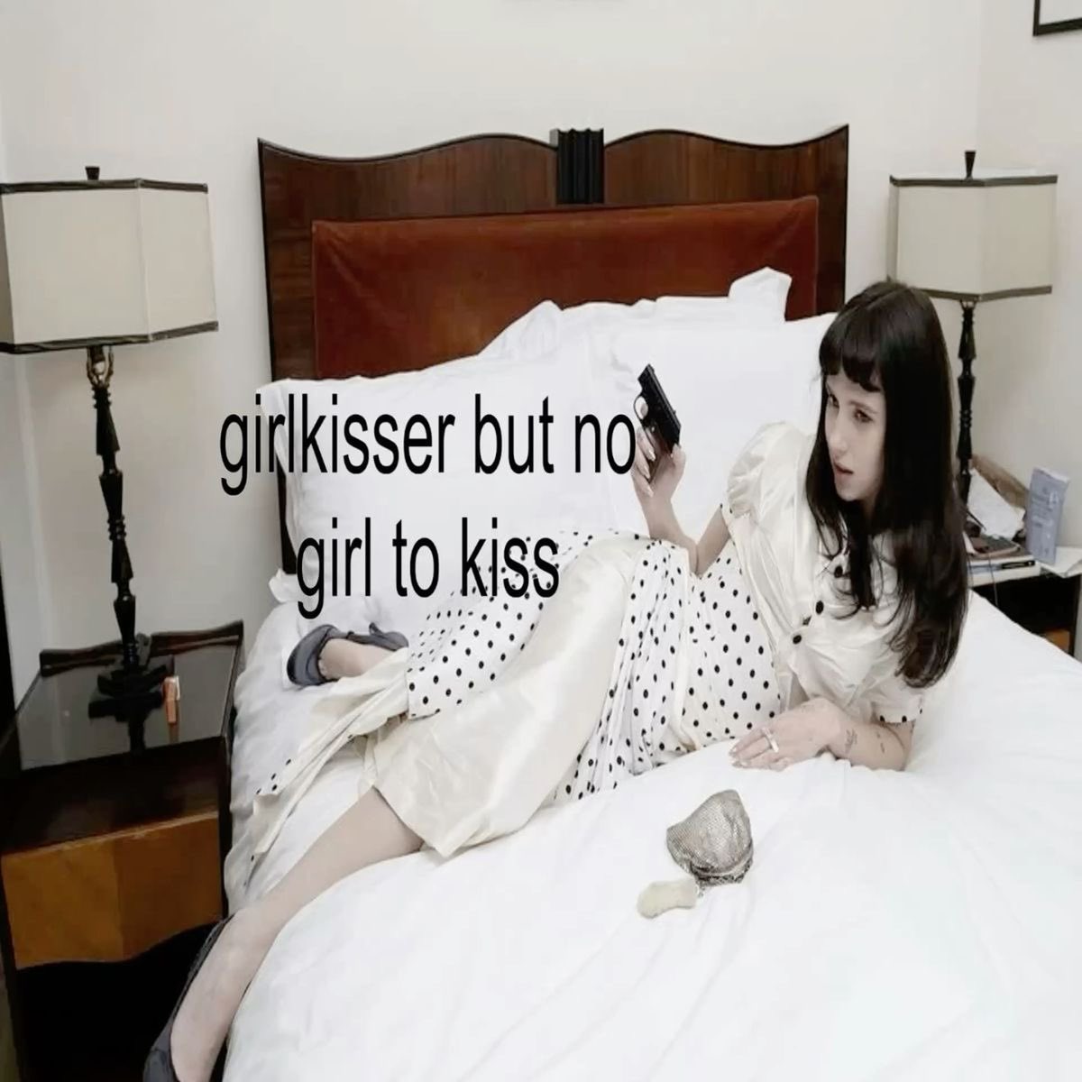 safics 🪽 tweet media