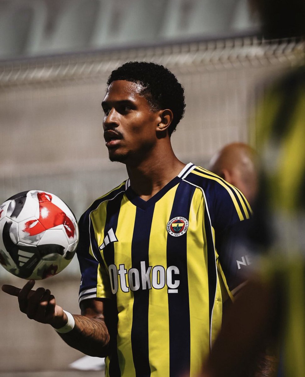 🚨Doruk Tecimer: 

"Ederson ve Oosterwolde’nin iyileşme süreçleri devam ediyor olmasına rağmen iki oyuncu da takımla birlikte olup destek olmak için Antalya'ya geldi."