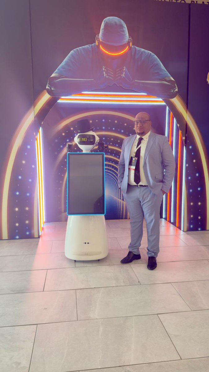 Charandy E. Castillo J. tweet media