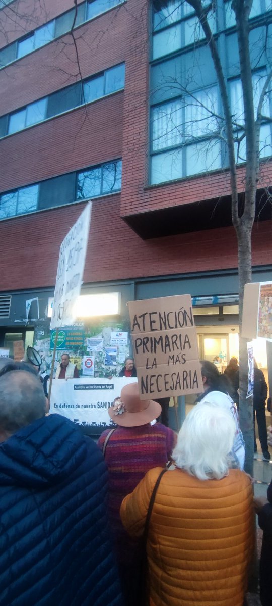 Asamblea Carabanchel tweet media