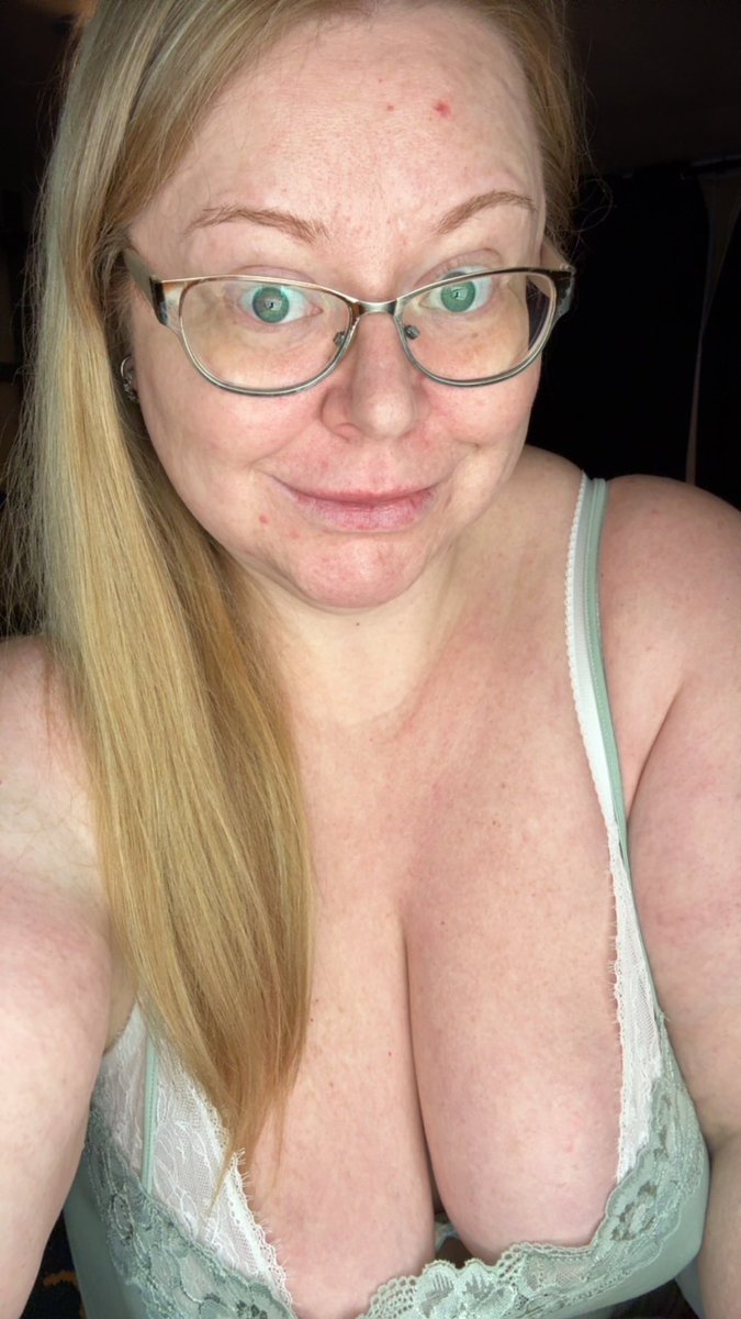 Sarahstuartxxx tweet media