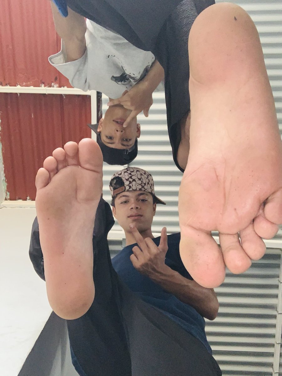 Sir carlos2k tweet media