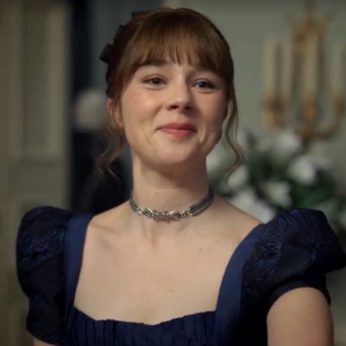 she's just so lovely and charming, i see why everyone falls in love with her 🥹🤍