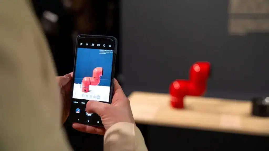 PuntaFinaNews's tweet photo. André Ricard protagoniza una de las grandes exposiciones de @MadridDesignF . Diseño industrial, ética y funcionalidad. Imprescindible en @fernangomezCCV 👉 https://t.co/Hmn6ICxCjK https://t.co/m0VXTGjyCl