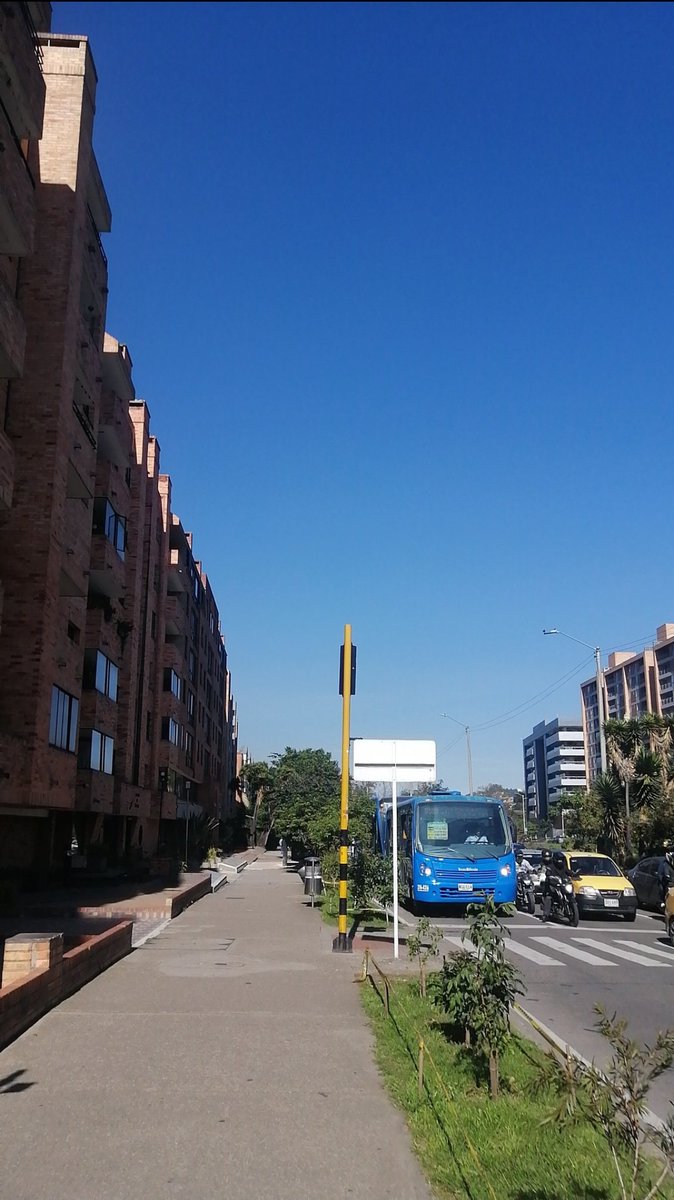 Bogotá ayer      //       Bogotá hoy.