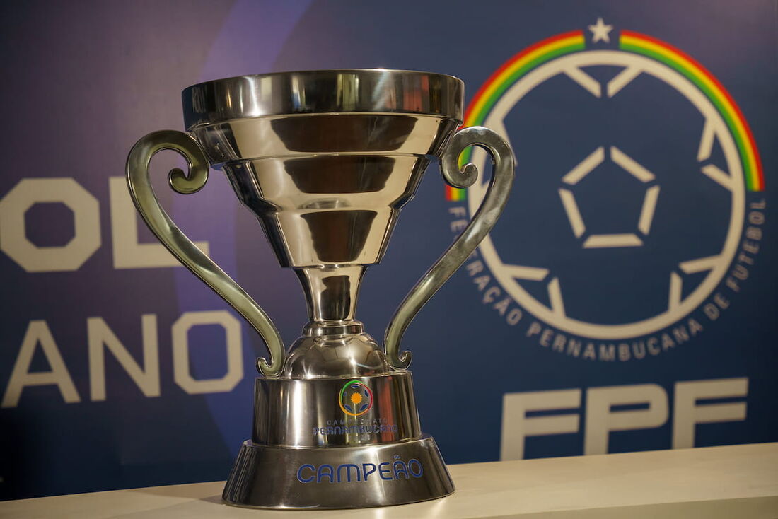 Leão Mil Grau tweet media