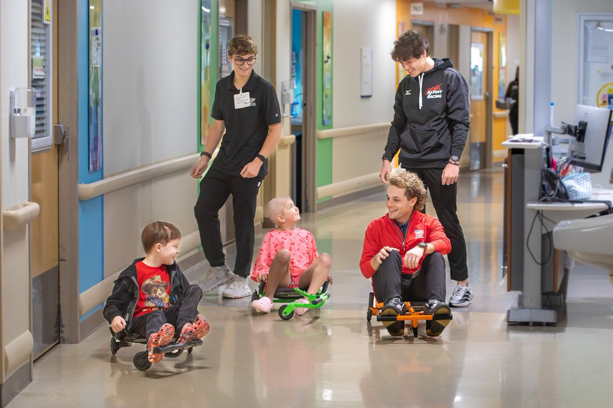 allchildrens's tweet photo. Race day came early 🏁
Special thanks to Racing for Kids for making visits like this happen and connecting drivers who love giving back, plus all the goodies that help brighten our patients’ day!
#BestChildrensHospitalInFlorida #LeadingPediatricCareFL #RacingforKids https://t.co/IeTq4nM1Zf