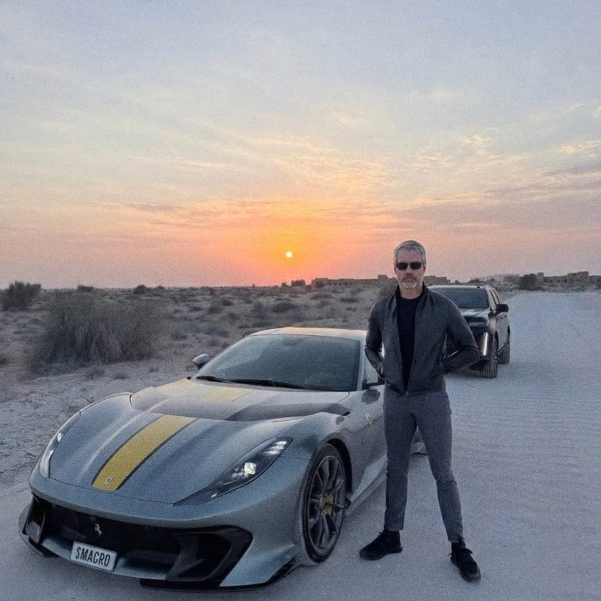 Macro Strategy tweet media