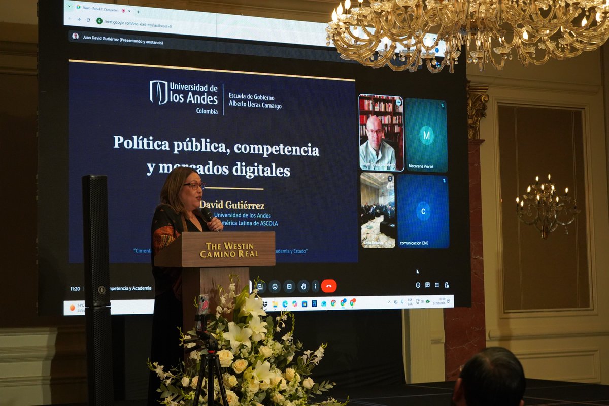 CompiteGuate's tweet photo. 🇨🇴Juan David, experto en derecho y política de competencia, ha abordado la materia de competencia desde hace varias décadas. A pesar de tener un mismo objetivo, la implementación del derecho de competencia varía según la jurisdicción. 

🔍Los mercados digitales son un canal que cobra cada vez más relevancia en America Latina, por lo que cada vez lo veremos más en normativas, investigaciones y sanciones en materia de competencia. Resalta especialmente la intersección entre datos personales y competencia.